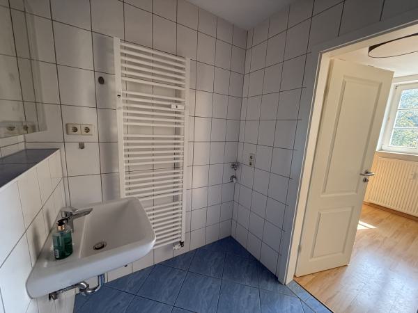 Vermietung 2Raum Wohnung Holteistrasse 3  02826 Görlitz  mit DSL, Stellplatz, Einbauk&uuml;che, Kabel TV, möbliert