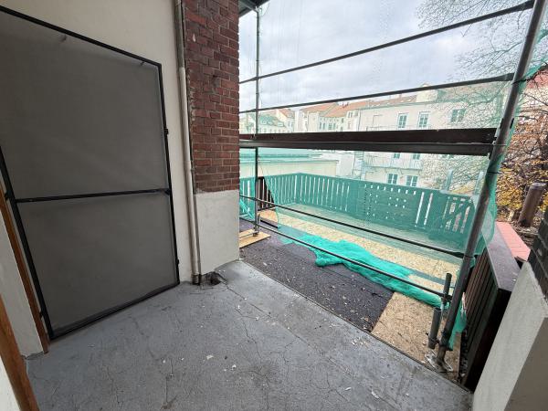 Vermietung 3Raum Wohnung Jakobstr 40  02826 Görlitz  mit DSL, Separate K&uuml;che, Kabel TV, Terrasse, Parkett, Abstellkammer, GästeWC, Keller