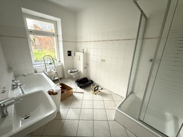 Vermietung 3Raum Wohnung Pestalozzistr 13  02708 Löbau   mit Separate K&uuml;che, Kabel TV, Balkon, Abstellkammer, Keller